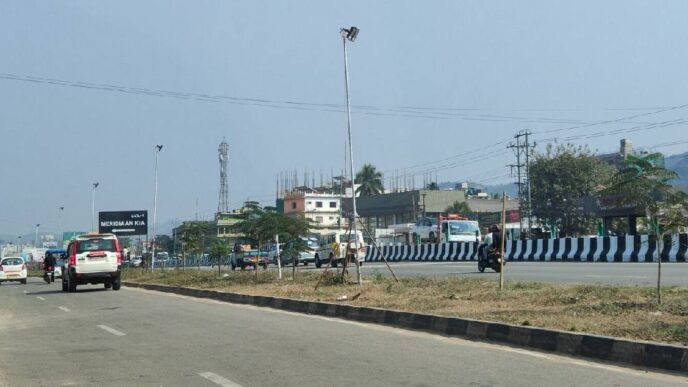 Oil spill near Khanapara causes slippery road, traffic delays on NH-27