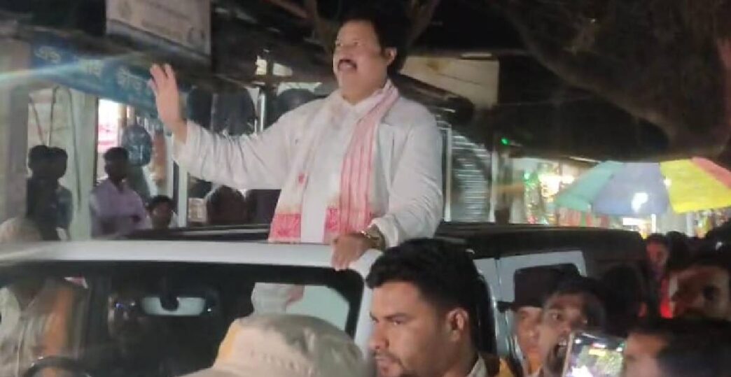 Rakibuddin Ahmed receives grand welcome in Chamaria ahead of 2026 elections