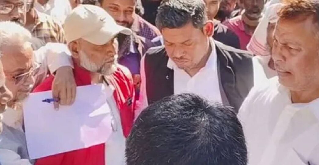 Hundreds protest in Bilasipara over SR process, evicted families seek immediate relief