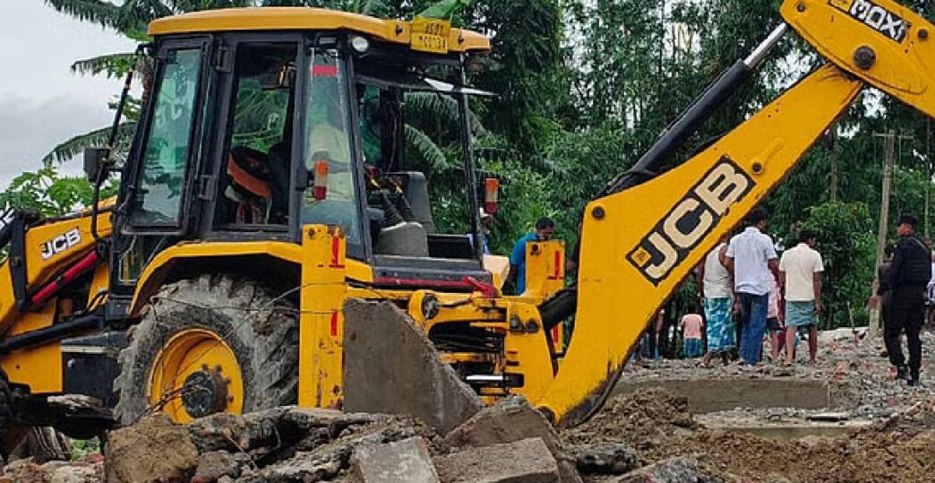 Mass eviction drive begins in Baghmari and Behali to clear 265 bighas of encroached land