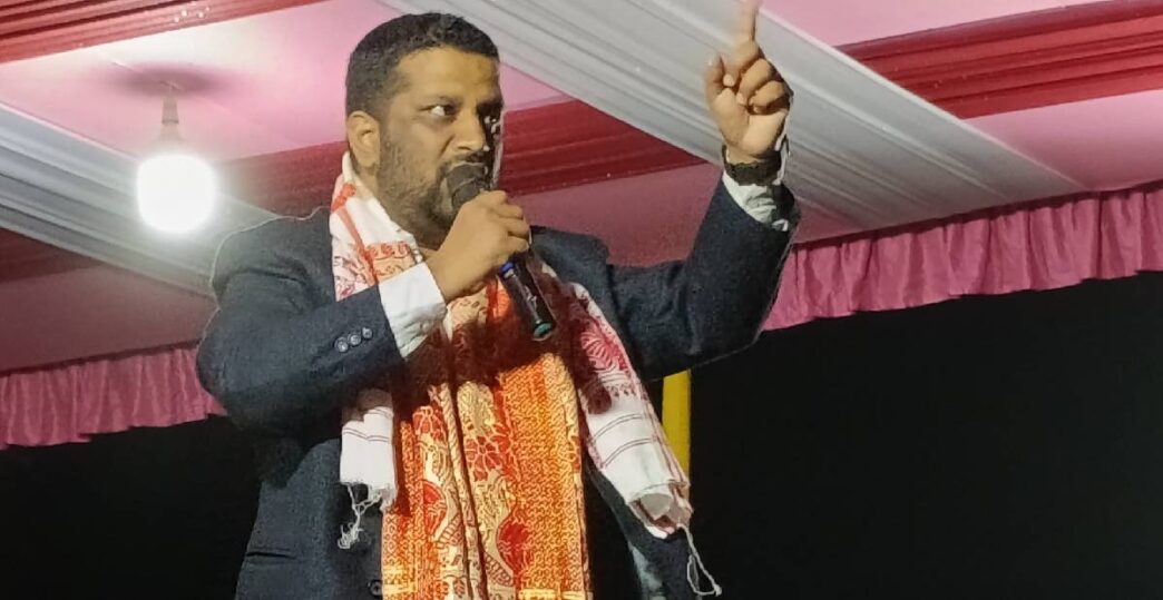 AAMSU attack Assam government over eviction drives, alleges double standards